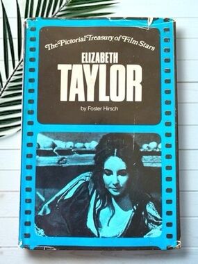 The Pictorial Treasury of Film Stars: Elizabeth Taylor (1973) Hardcover